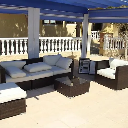 Lirios' Los Balcones Villa